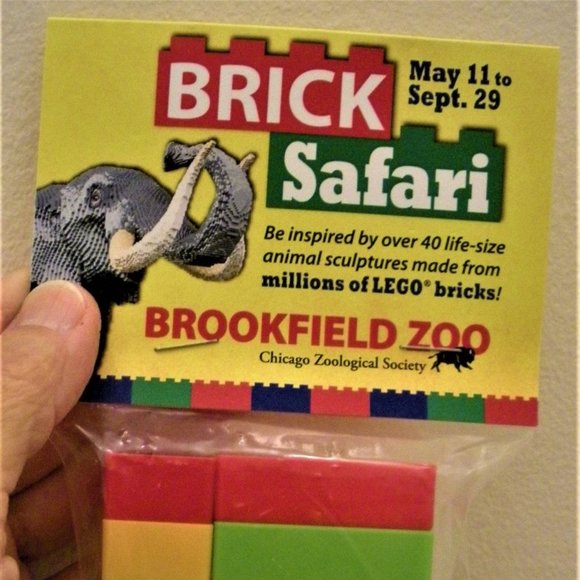 Brick Safari Lego Blocks Brookfield Zoo Life Size Animal Sculptures Promo Set - Picture 2 of 4